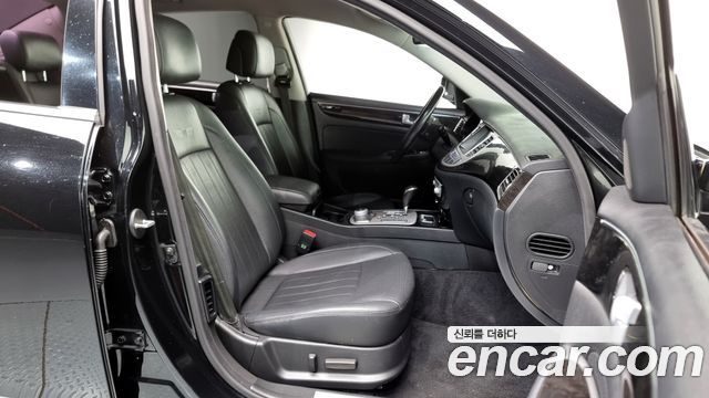 Hyundai Genesis 2013 thumb 10