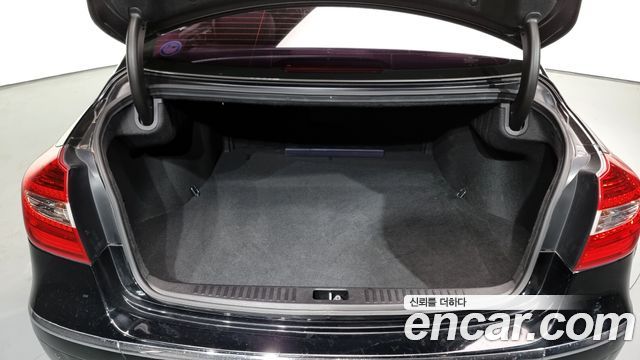 Hyundai Genesis 2013 thumb 12