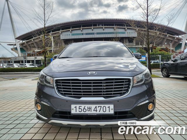 Kia Carnival 2014 thumb 4