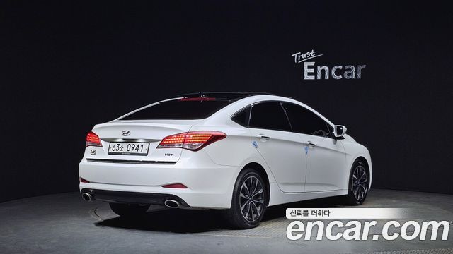 Hyundai i40 2012 thumb 3