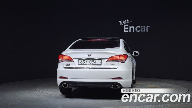 Hyundai i40 2012 thumb 5