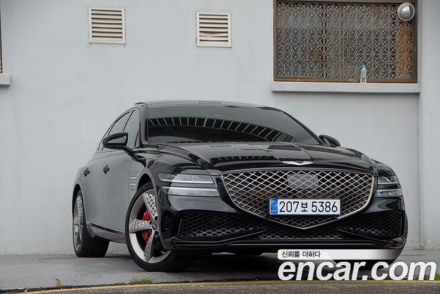 Genesis G80 2023 thumb 5
