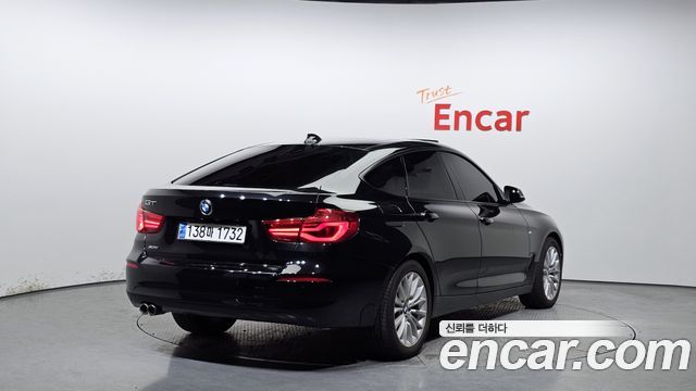 BMW 3 серии GT 2018 thumb 3