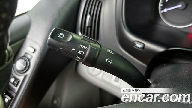 Hyundai Starex 2019 thumb 12