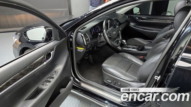 Hyundai Grandeur 2018 thumb 11