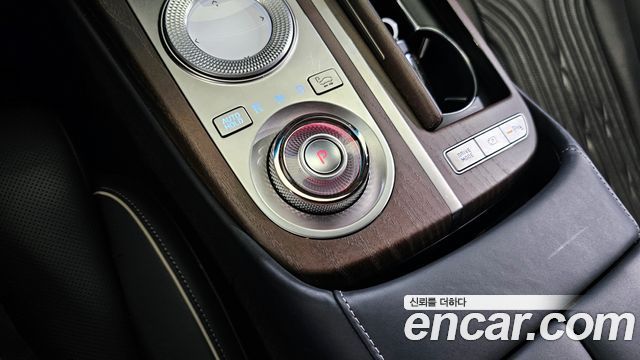 Genesis G80 2020 thumb 10