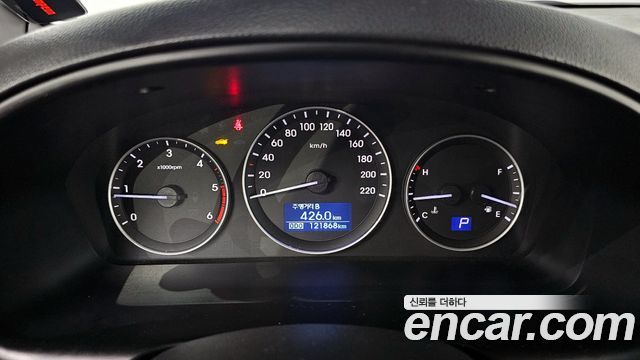 Hyundai Starex 2016 thumb 8