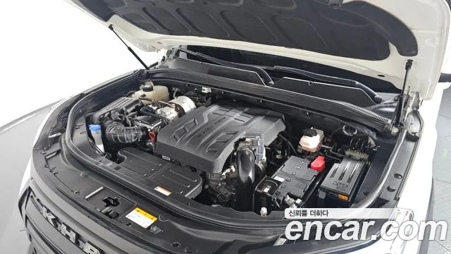 SsangYong Rexton 2022 thumb 6