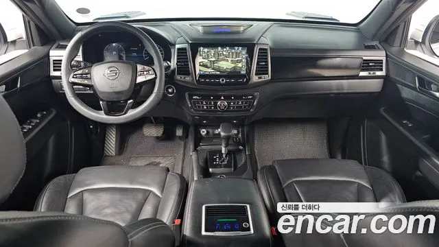 SsangYong Rexton 2022 thumb 11