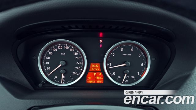 BMW 6 серии 2004 thumb 8