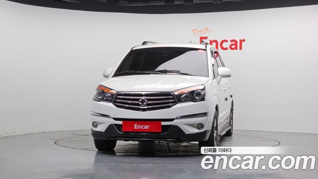 SsangYong Korando 2014 thumb 4
