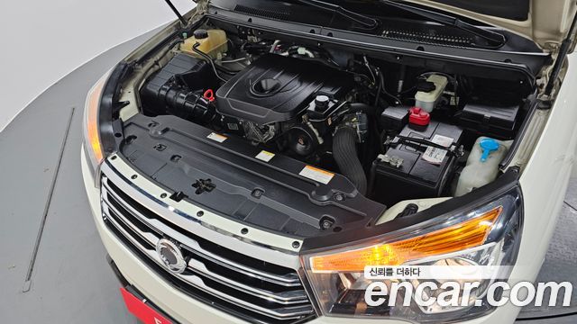 SsangYong Korando 2014 thumb 7
