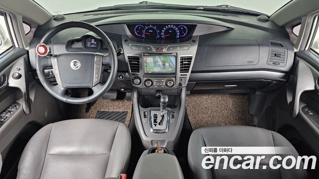 SsangYong Korando 2014 thumb 8