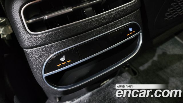 Genesis GV70 2021 thumb 11