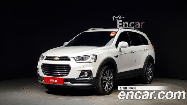 Chevrolet Captiva 2018 thumb 2