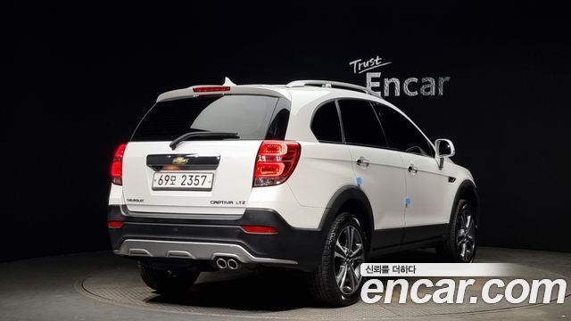 Chevrolet Captiva 2018 thumb 3