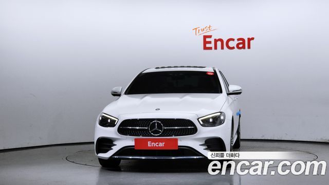 Mercedes-Benz E-Class 2020 thumb 3
