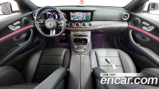 Mercedes-Benz E-Class 2020 thumb 7