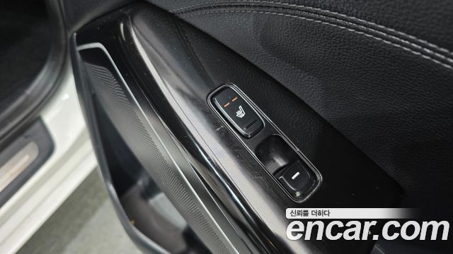 Kia K7 2017 thumb 12