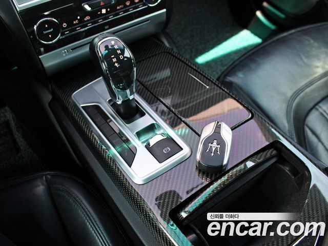 Maserati Quattroporte 2013 thumb 11