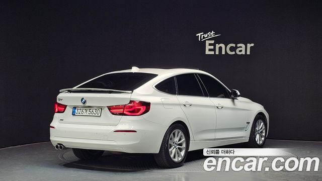 BMW 3 серии GT 2020 thumb 2