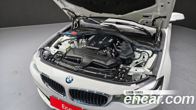 BMW 3 серии GT 2020 thumb 6
