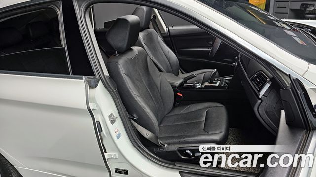 BMW 3 серии GT 2020 thumb 10