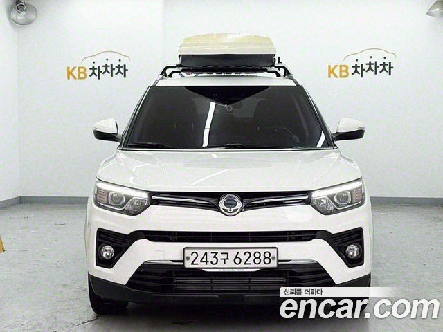 SsangYong Tivoli 2020 thumb 2