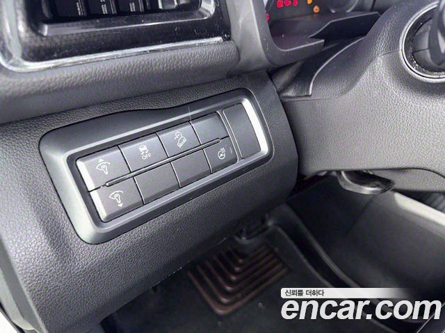 SsangYong Tivoli 2020 thumb 11