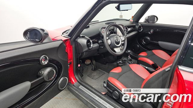 Mini Clubman 2008 thumb 10