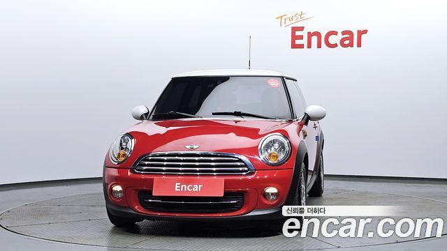 Mini Hatch 2011 thumb 4