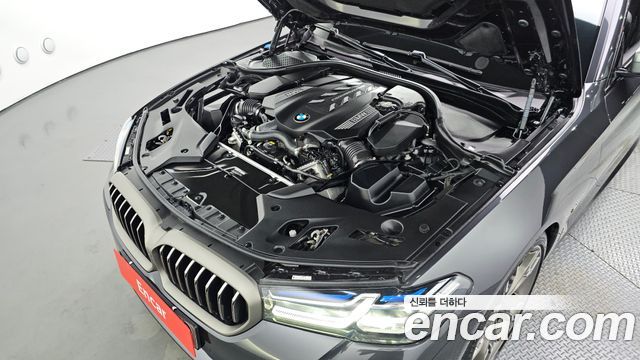 BMW 5 серии 2021 thumb 7