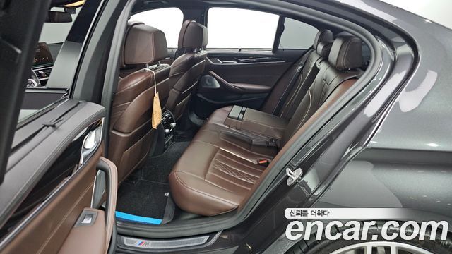 BMW 5 серии 2021 thumb 12