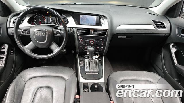 Audi A4 2011 thumb 8