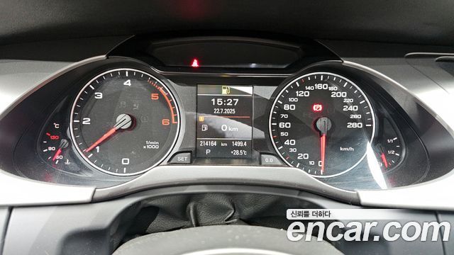 Audi A4 2011 thumb 9