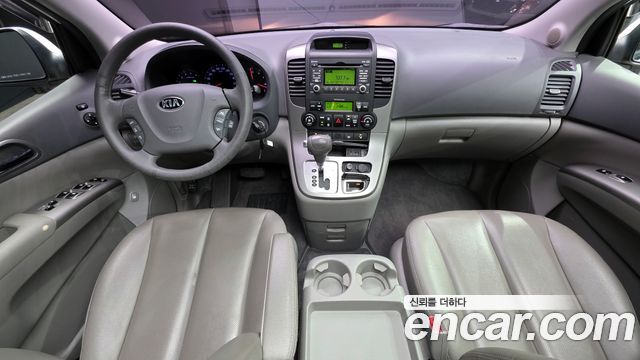 Kia Carnival 2013 thumb 7
