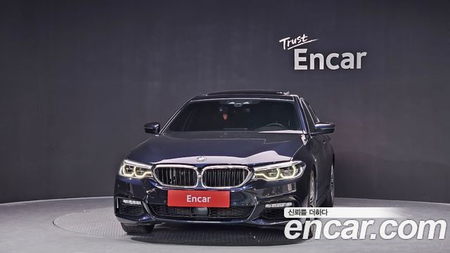 BMW 5 серии 2017 thumb 4
