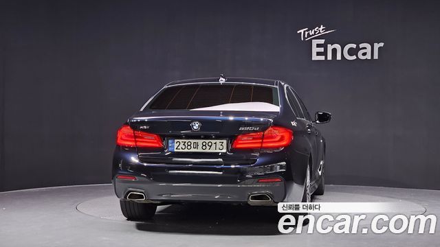 BMW 5 серии 2017 thumb 5
