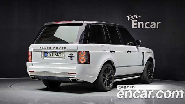 Land Rover Range Rover 2010 thumb 3