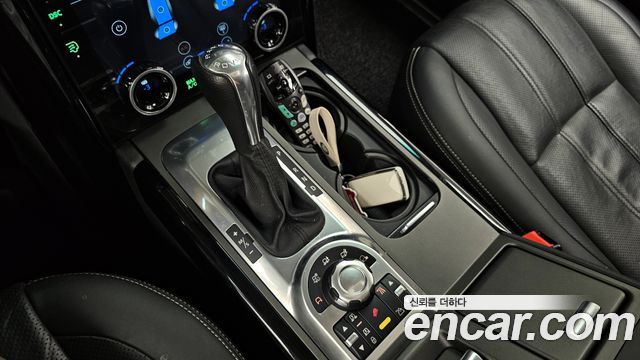 Land Rover Range Rover 2010 thumb 10