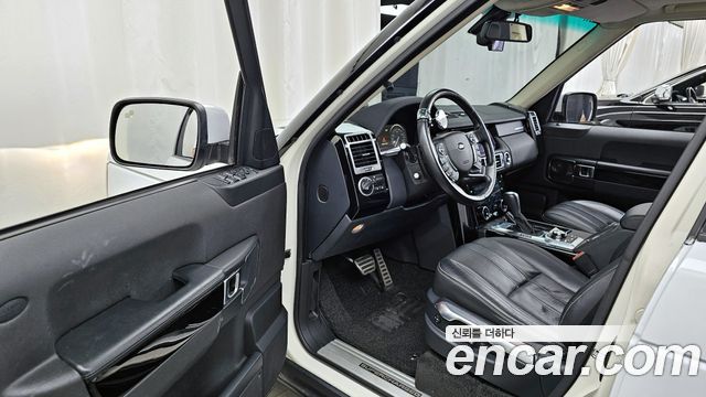 Land Rover Range Rover 2010 thumb 11