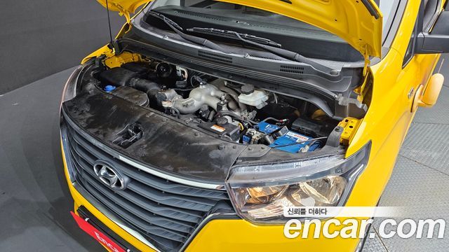 Hyundai Starex 2020 thumb 6