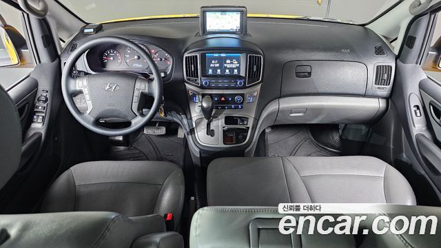 Hyundai Starex 2020 thumb 7
