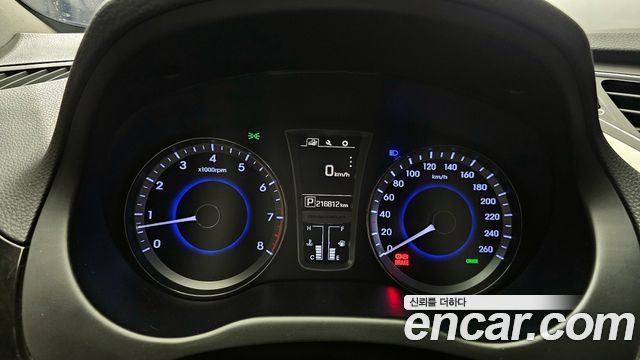 Hyundai Grandeur 2015 thumb 9