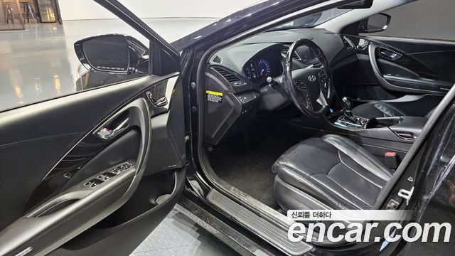 Hyundai Grandeur 2015 thumb 11