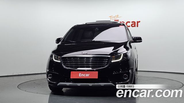 Kia Carnival 2017 thumb 3