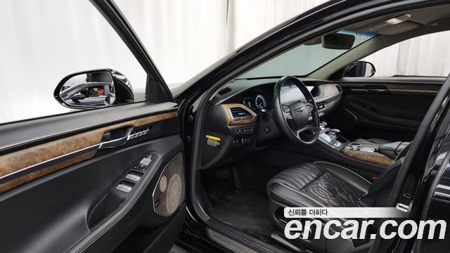 Genesis G90 2019 thumb 11