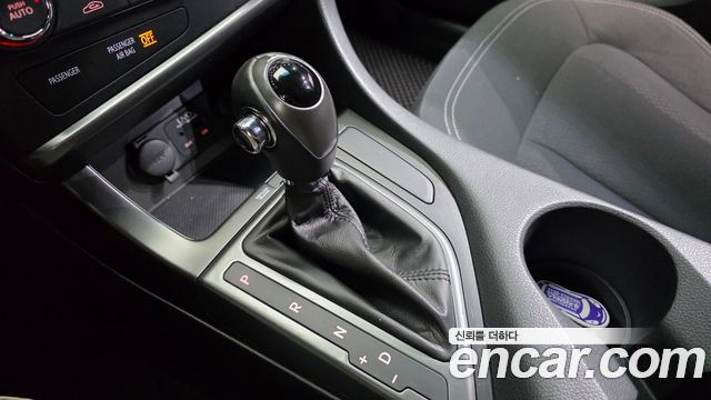 Kia K5 2012 thumb 9