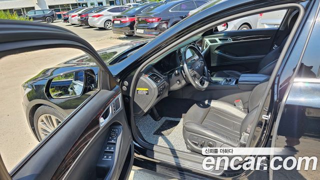 Hyundai Genesis 2016 thumb 10