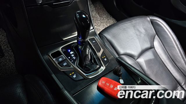 Hyundai Grandeur 2014 thumb 10